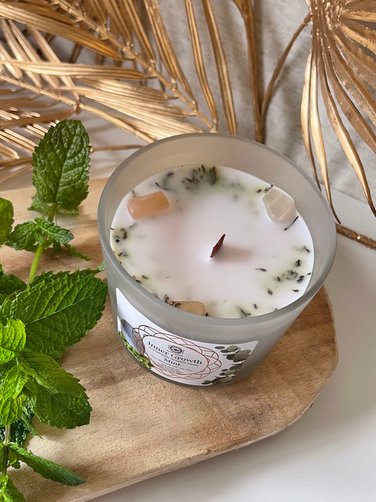 Bougie Green Tree 'Croissance intérieure' Pierre de Lune + Menthe 256g
